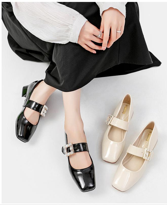 50岁女人必买的女鞋品牌推荐，你要的款式这里都有