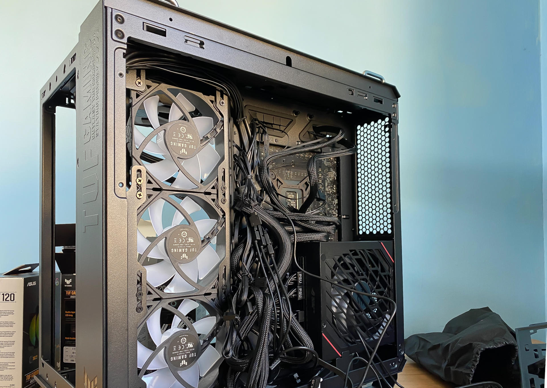 华硕tuf502机箱评测,tuf502弹药库风道布置教程