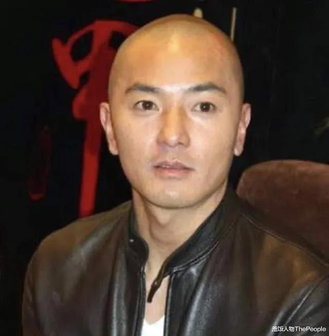 男明星光头对比,男星秃头前后对比