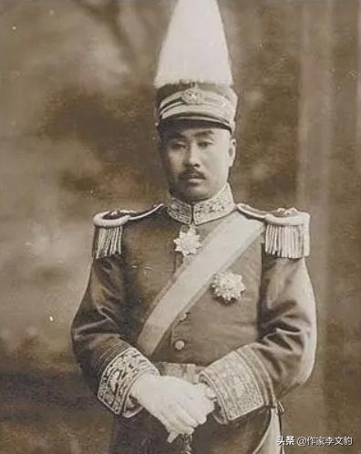 民国初期的几任总统都有谁,民国有几位大总统表现如何