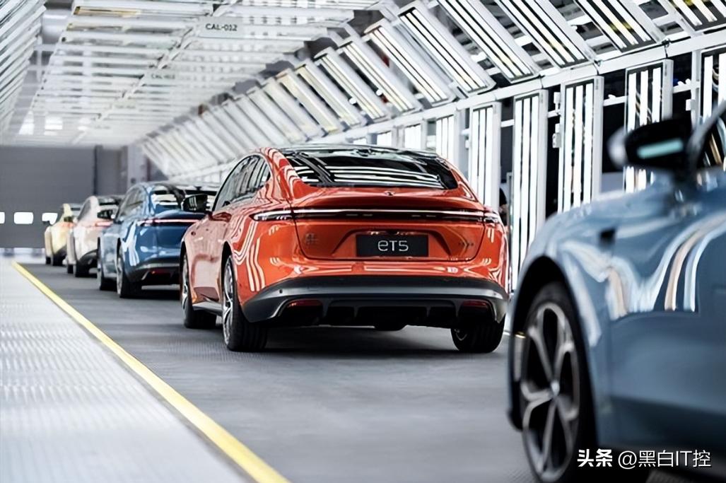 一年亏损144亿：蔚来的惨淡，折射出造车新势力的现状