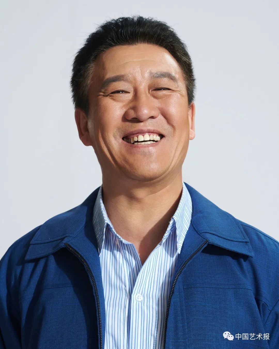 寒梅绽放迎春来,桂梅花开