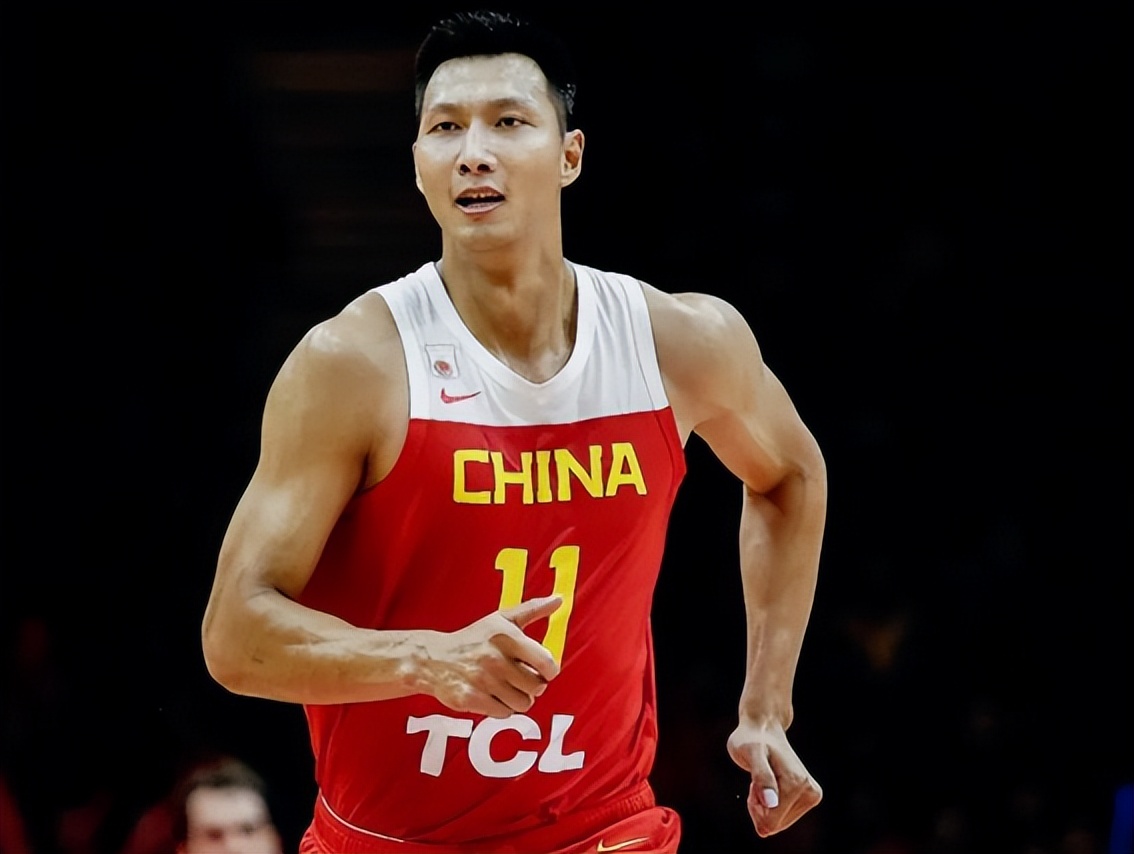 朱芳雨时期中国男篮球员名单,朱芳雨中国篮球史上最霸气的球员