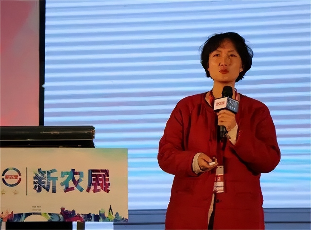 清华女博士放弃高薪工作,清华女生放弃百万年薪去乡村教书