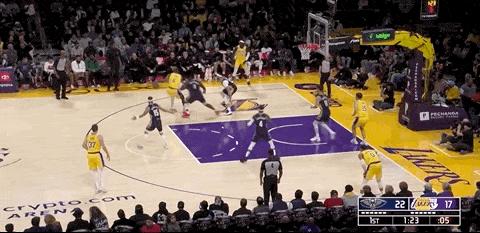 詹姆斯准三双湖人轻取森林狼湖人,恭喜湖人季前赛三连胜合集