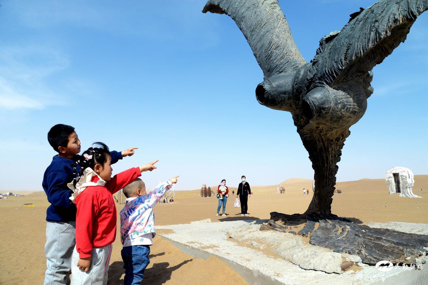 苏武沙漠景区,民勤苏武大景区