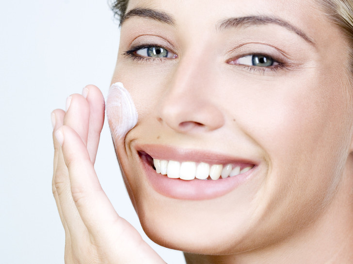 长斑了熊果苷可以去掉吗,老年斑的天生克星是什么