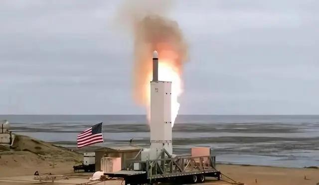 青岛和大连军事地位哪个重要,中国大连军港