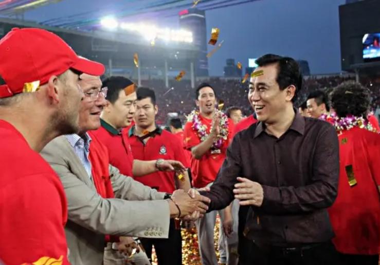 许家印曾经资产,许家印为何从首富变首负