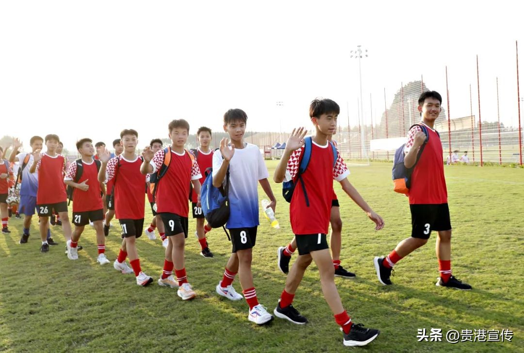 贵港市何录春,广西贵港何录春