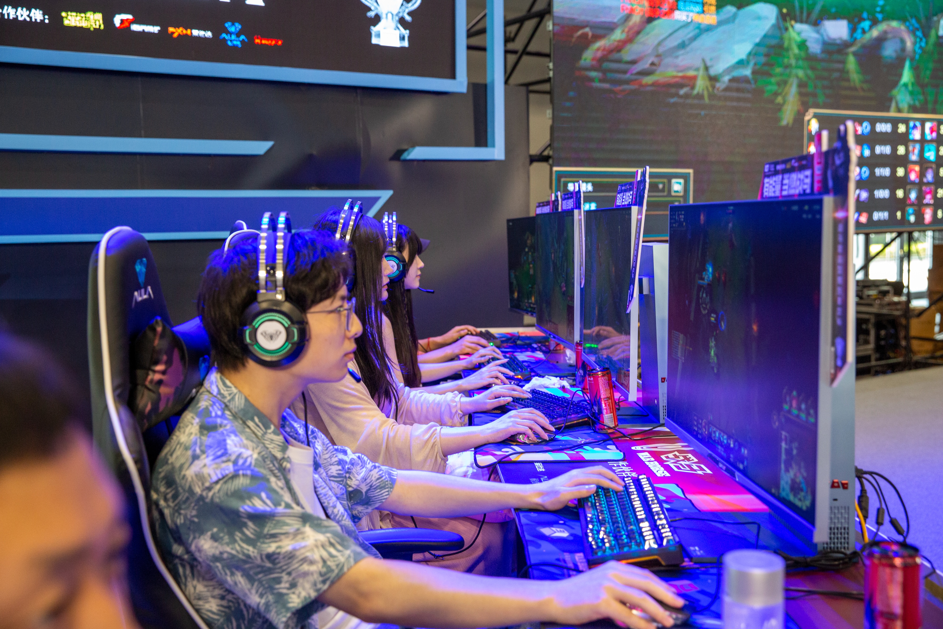 高端游戏外设推荐,电竞必备手机外设