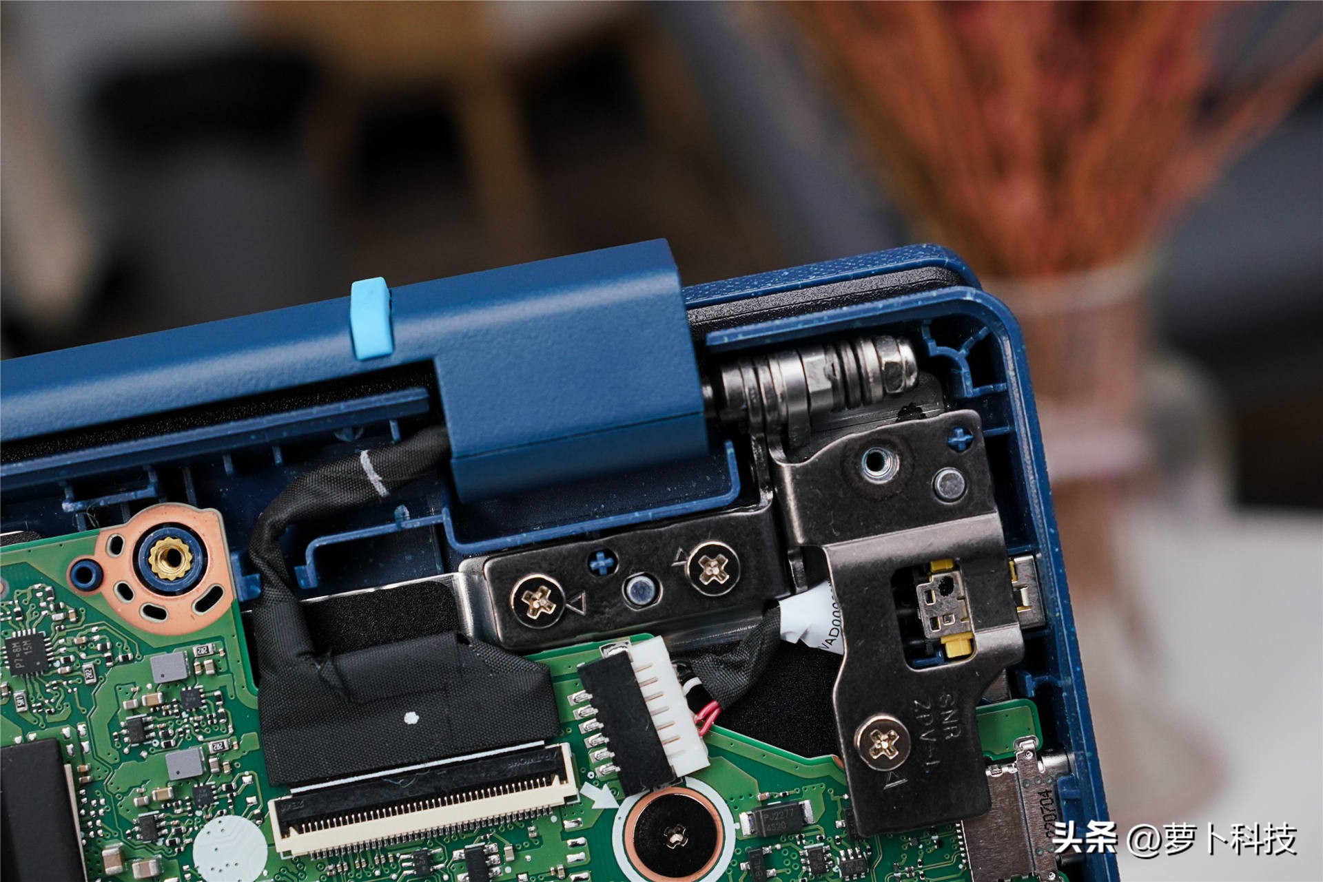 宏碁笔记本新蜂鸟33:2测评,宏碁蜂鸟笔记本电脑测评