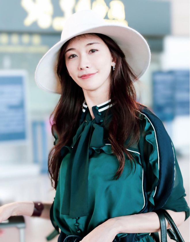 林志玲为什么要成为家庭主妇,林志玲从模特走到演艺圈经历