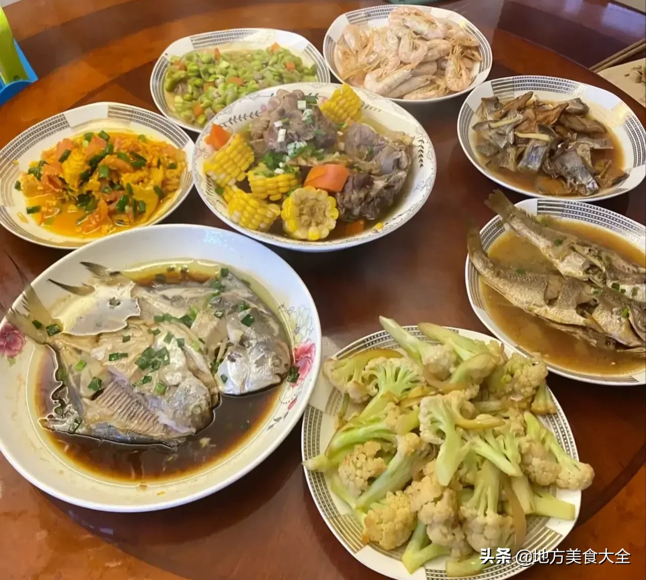 温州*嫂嫂**爱做美食，小姑子提供食材上门蹭吃，网友：婆婆好是关键