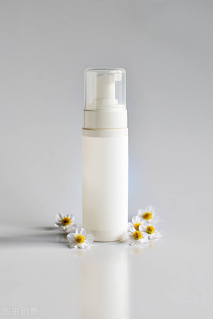 上海文峰美容美发告诉您:“水、乳、霜、精华”如何用