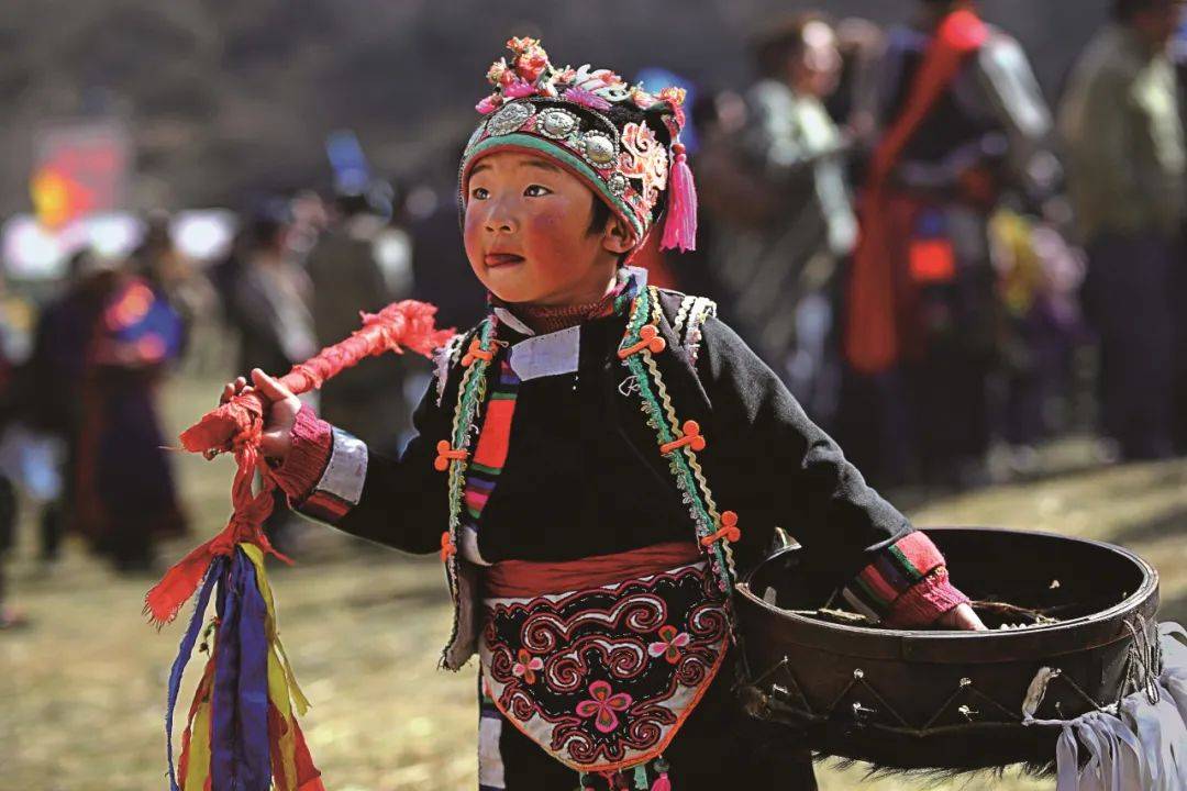 理县版MBTI来了，点击解锁小城性格→