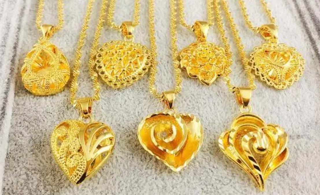 深挖品牌价值,买黄金哪家强