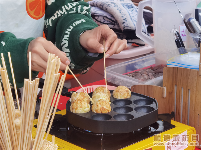 逛花街视频,逛花街的视频