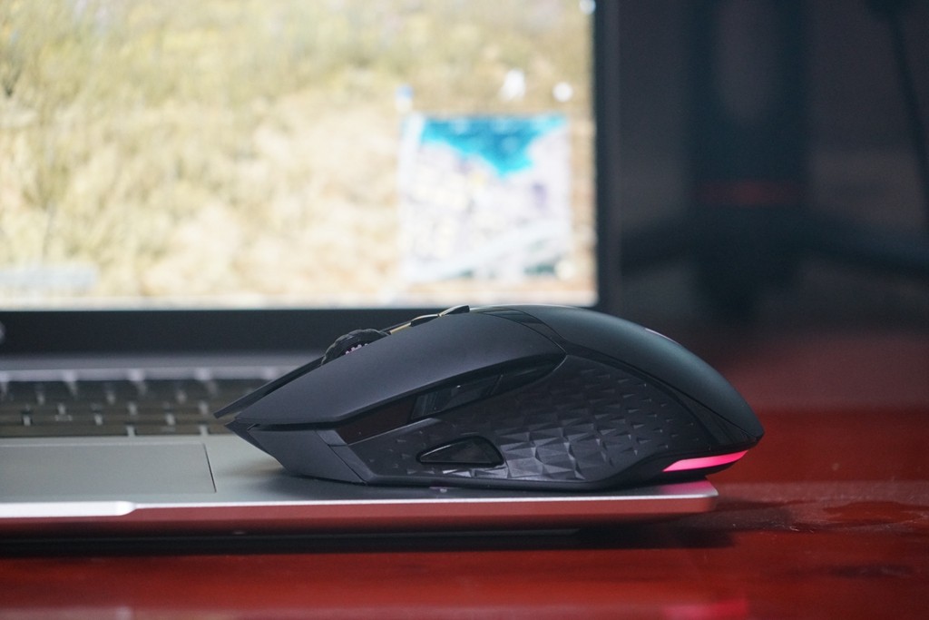 雷柏V30W游戏鼠标,雷柏v30w游戏鼠标评测160小时续航