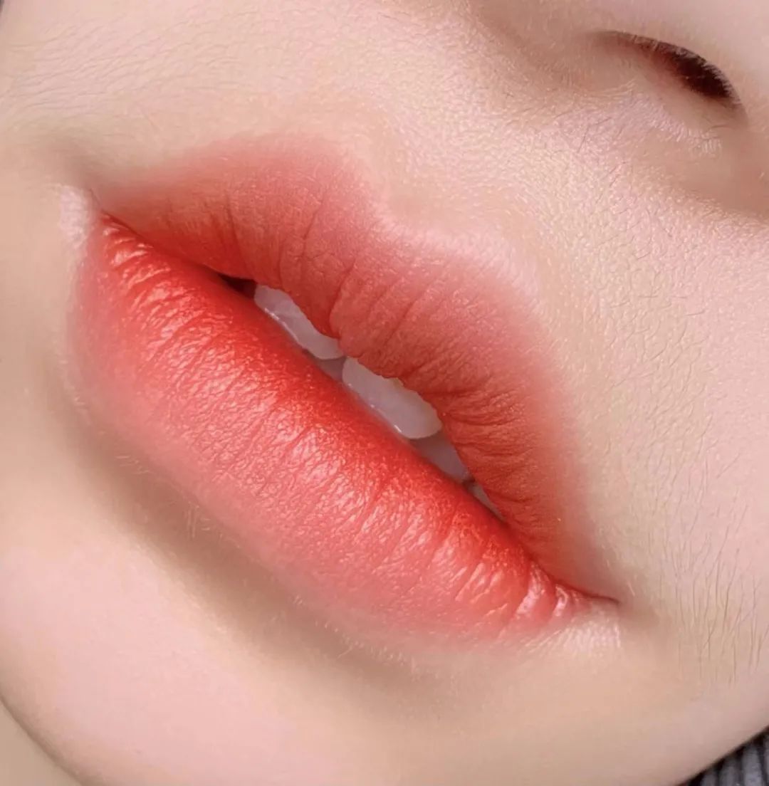 操作纹唇技巧,30分钟纹唇新技术
