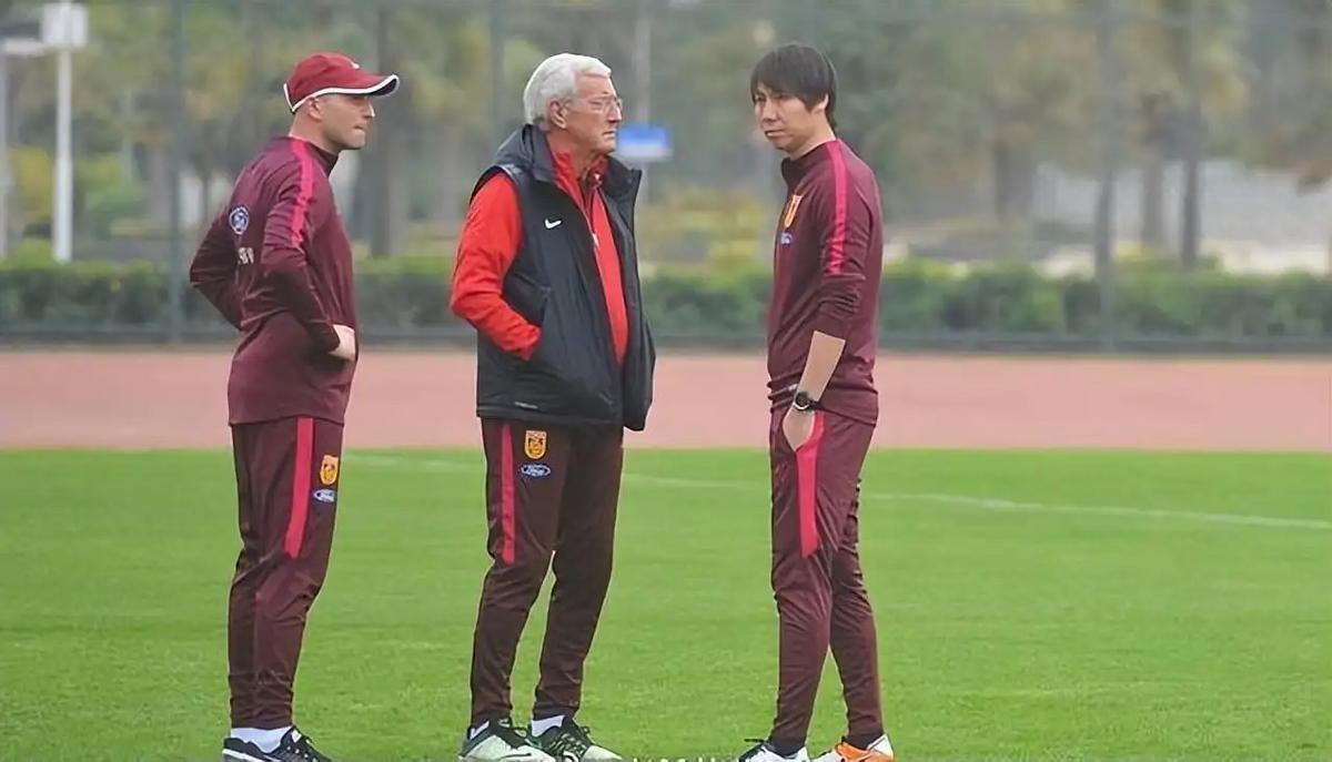 李铁回应赛后激进发言,最新里皮李铁消息