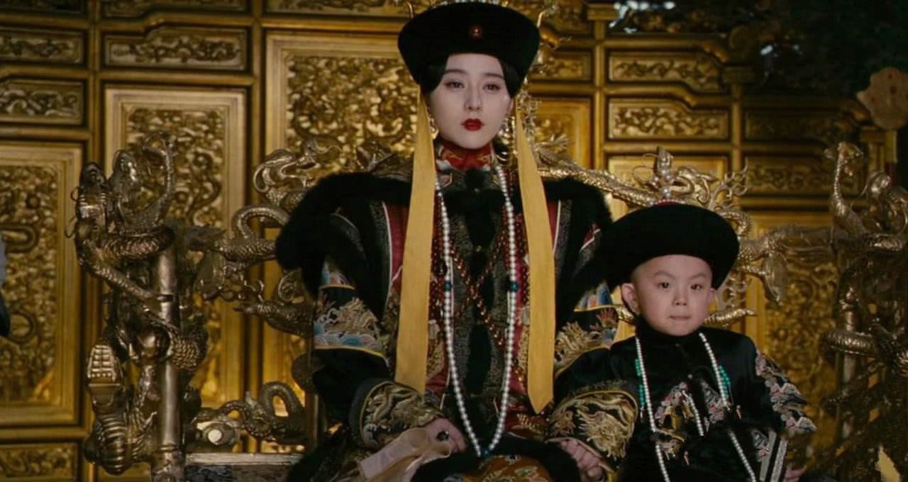 1912年清朝为何退位，而不是退出关外建立北清？八旗子弟咋想的