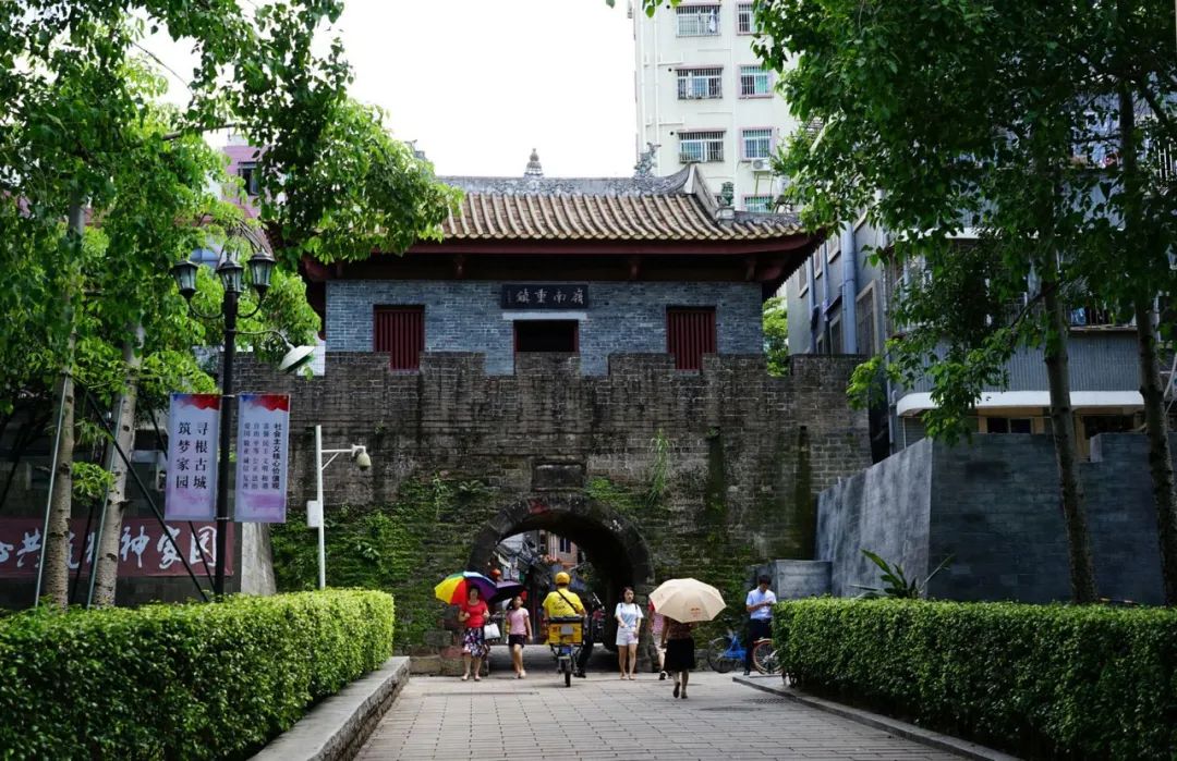 旧楼改造空中花园,低成本打造空中花园