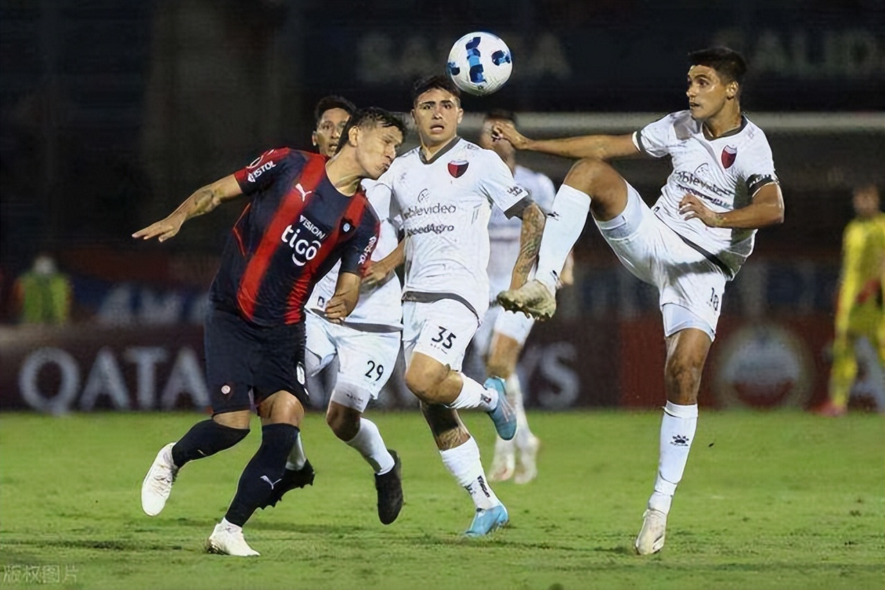 今日足球：帕尔梅拉斯VS塔奇拉萨斯菲尔德VS拉普拉塔大学生