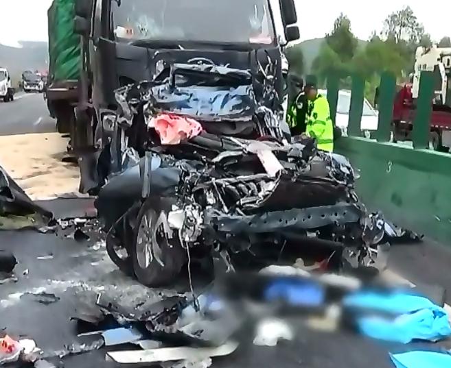 2017年广西一家三口车祸去世，保险公司：受益人先死不用赔