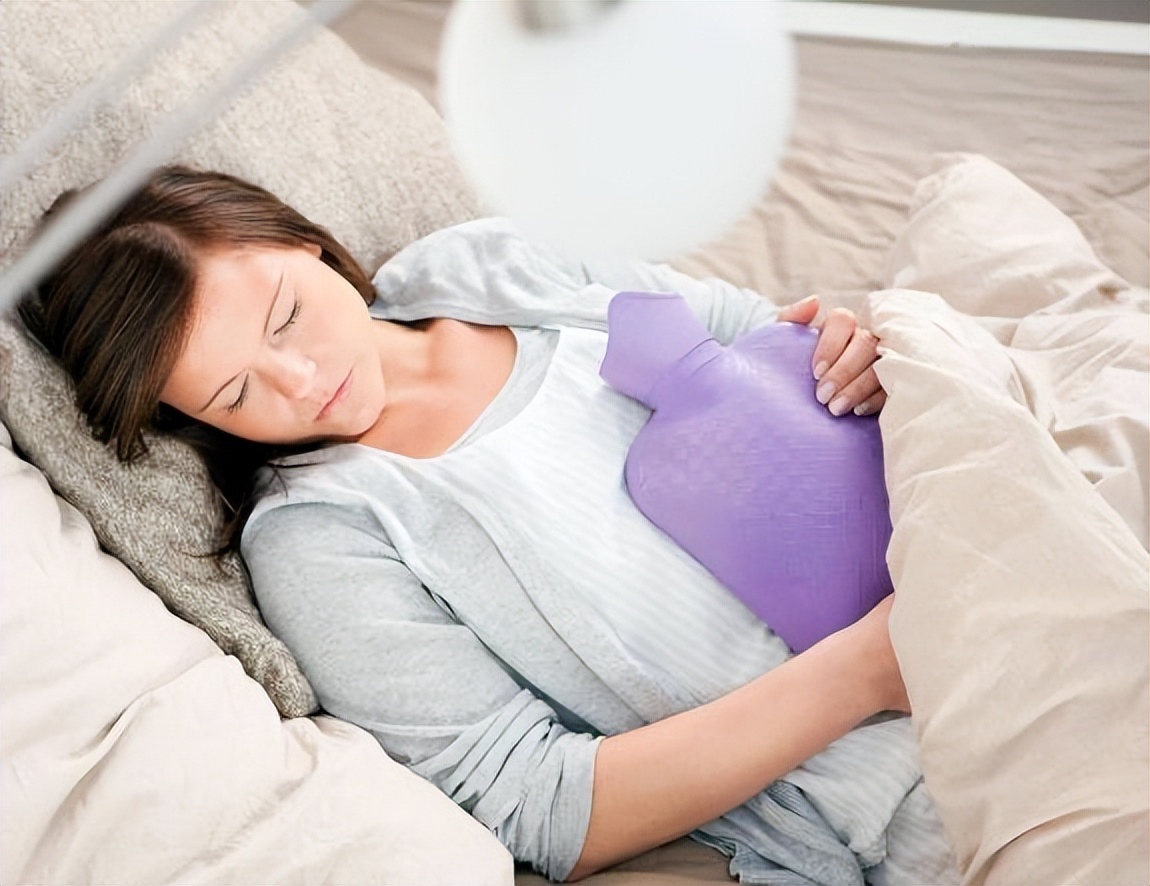 大姨妈为何总会提前,大姨妈来晚了可能是以下四种原因