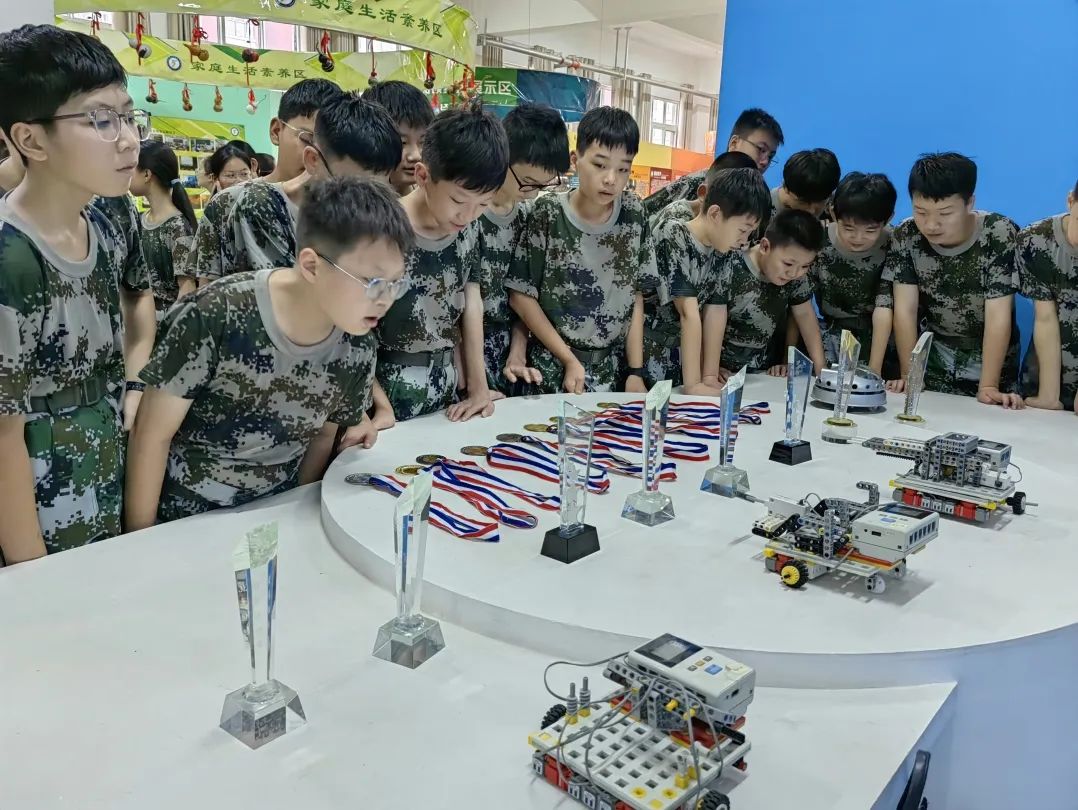 东升二小课程表,东升二中研学活动