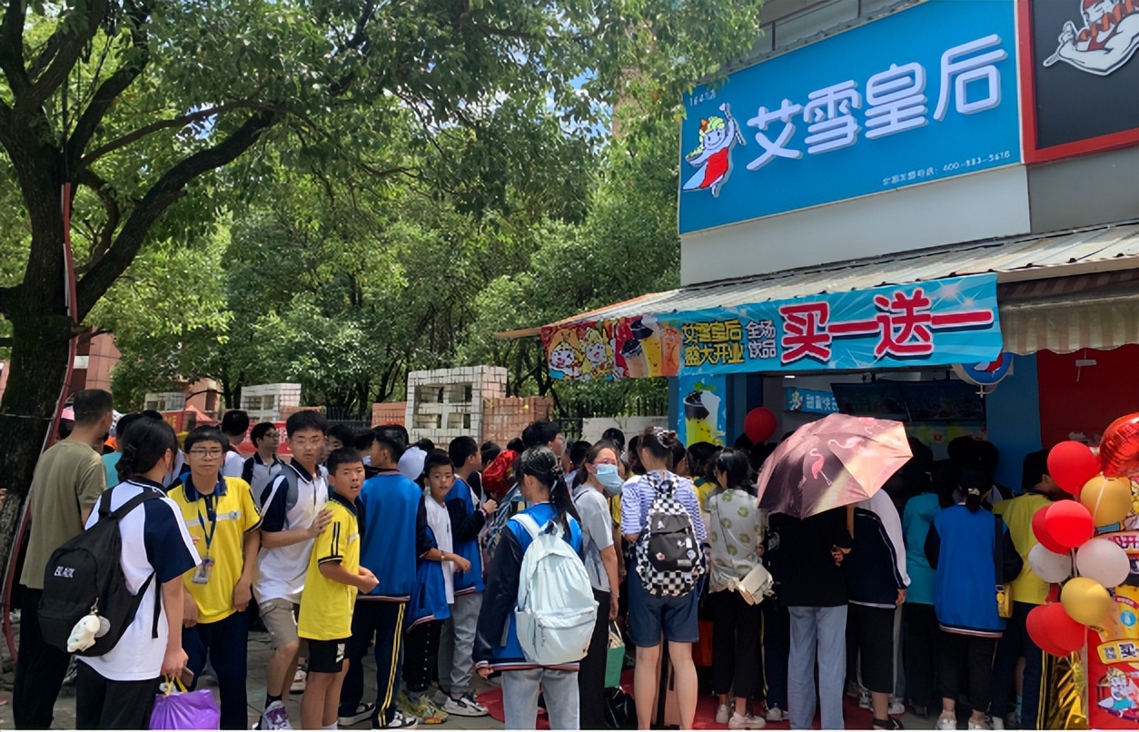 奶茶店投资要多少钱,奶茶店投资要多少钱啊