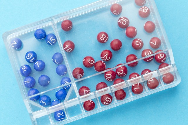 老梁说双色球中奖概率,李永乐双色球中奖概率