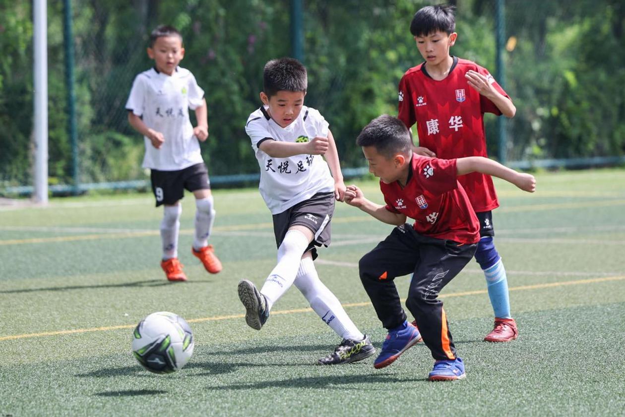太原汾河景区足球场,汾河景区足球比赛