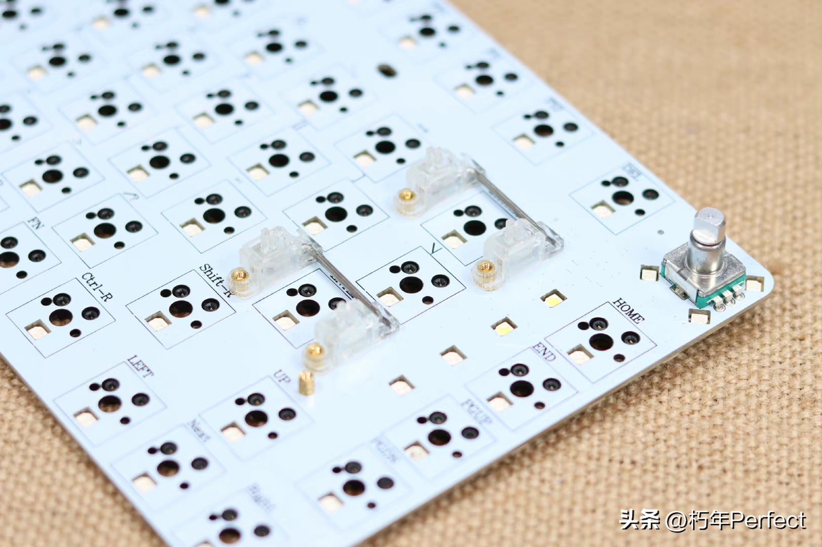 mxrskey键盘测评,三模客制化键盘组装