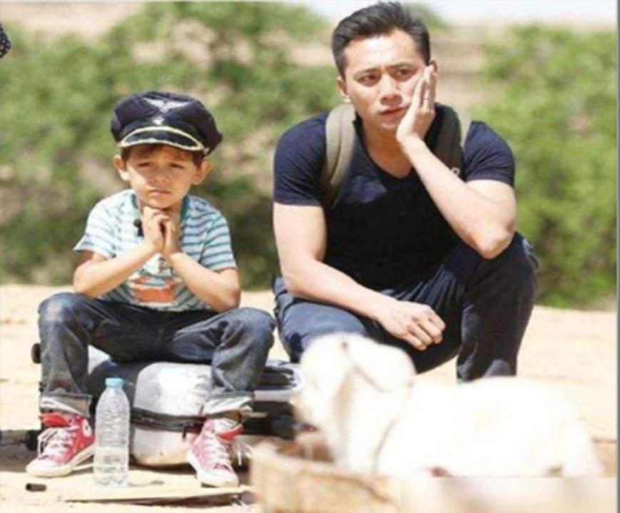 刘烨一夜难眠现状,用酒麻痹自己电视剧