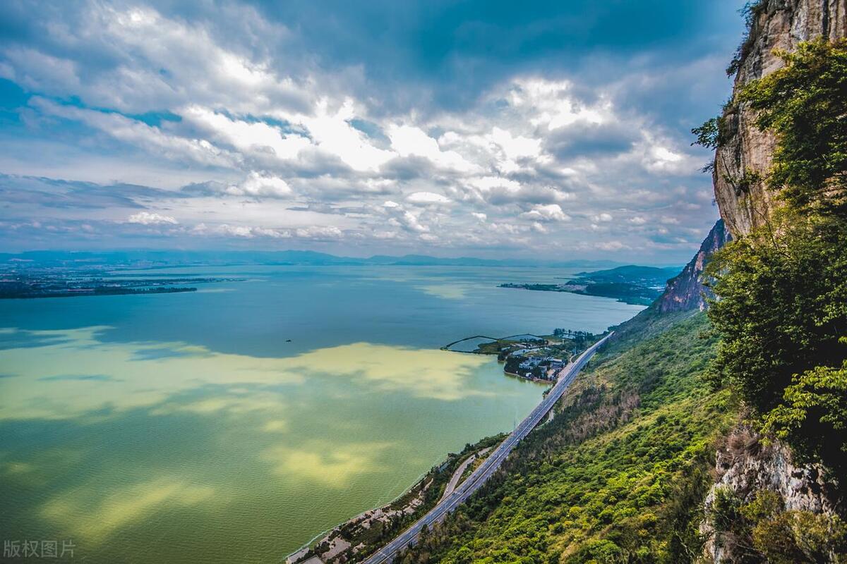 昆明周边有哪些好玩的旅游景点,昆明周边游玩景点推荐2天1晚冬天