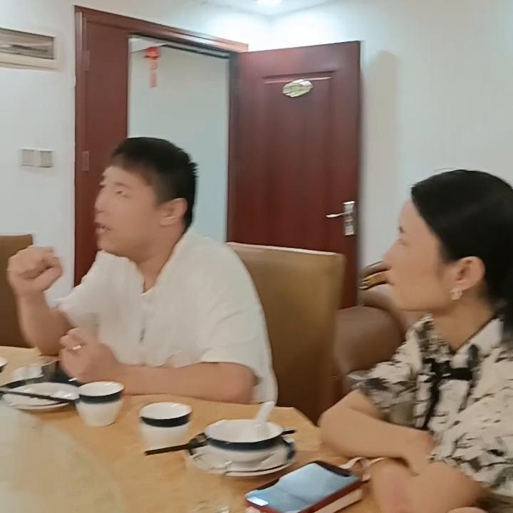 一个从0开始做到百万粉丝的服装人是如何做到的#和成天下