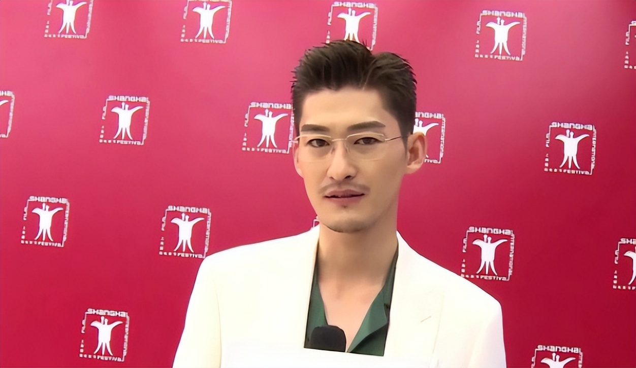 看完张翰做过的事，才知道他取代黄晓明，成为“油王”是众望所归