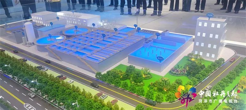 主要领导实地考察项目建设,县委书记带队观摩项目建设