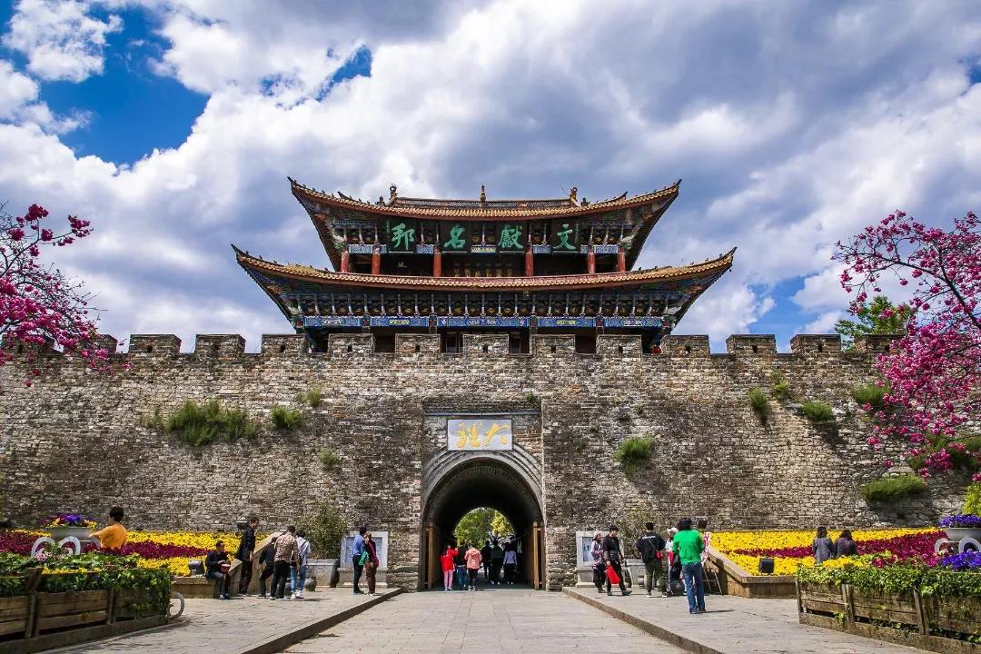 夏季旅游避暑旅行攻略大全,8月避暑旅游最佳地方国内3-5天