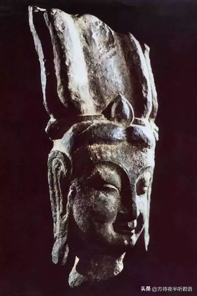 他与洋人内外勾结,1.4万大洋卖掉了龙门石窟1400年的国宝*物文**!