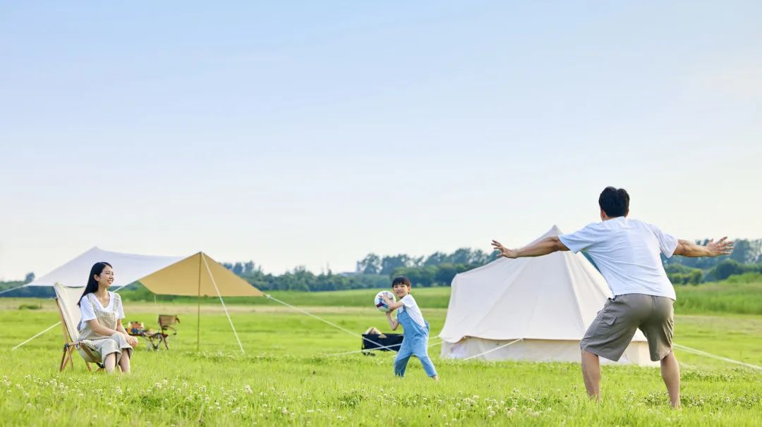 世界杯带小孩有什么寓意,世界杯孩子踢足球