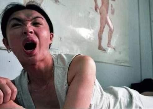 男子做手术变成了女儿身,越南男子24岁做手术变成女子