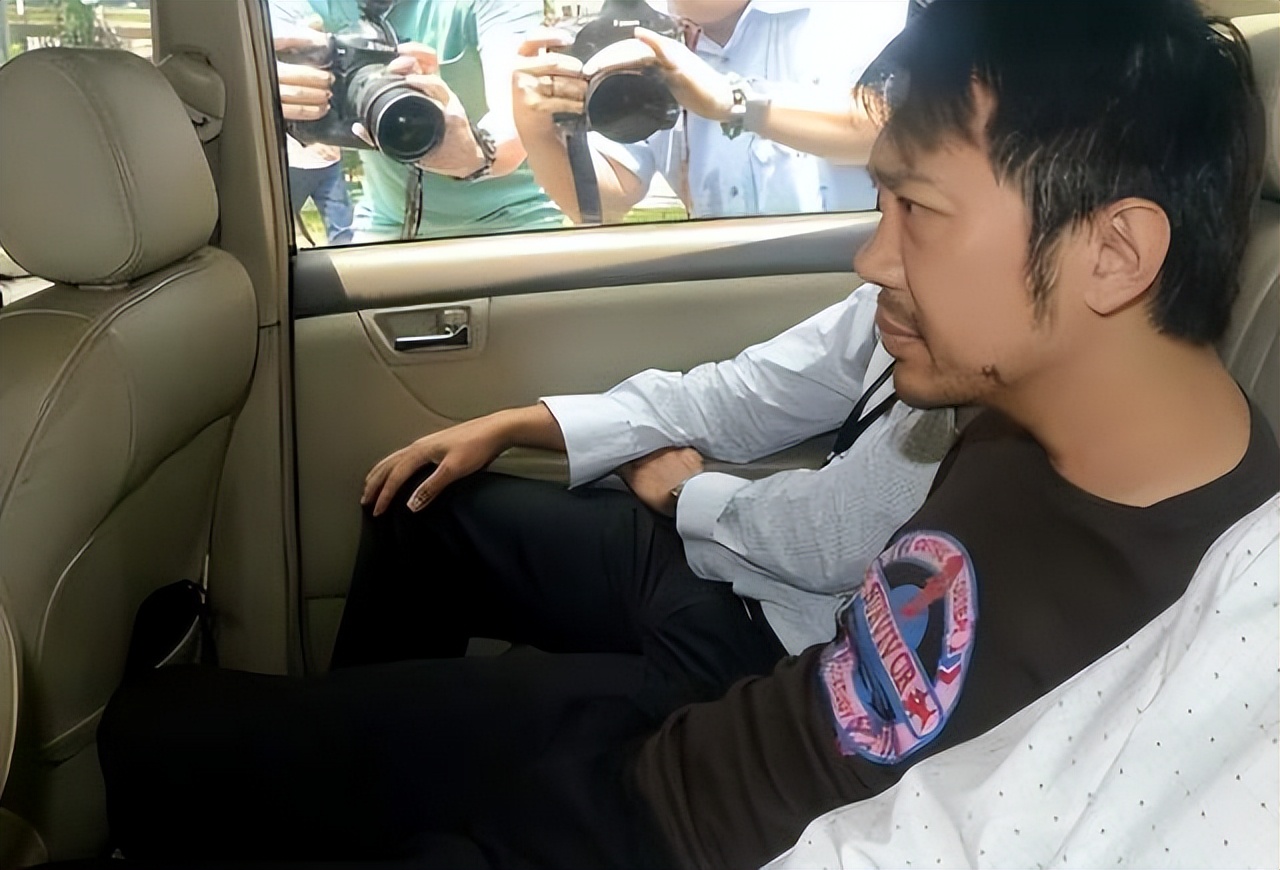 年轻男子傍上新加坡富婆新闻,杭州小伙骗白富美