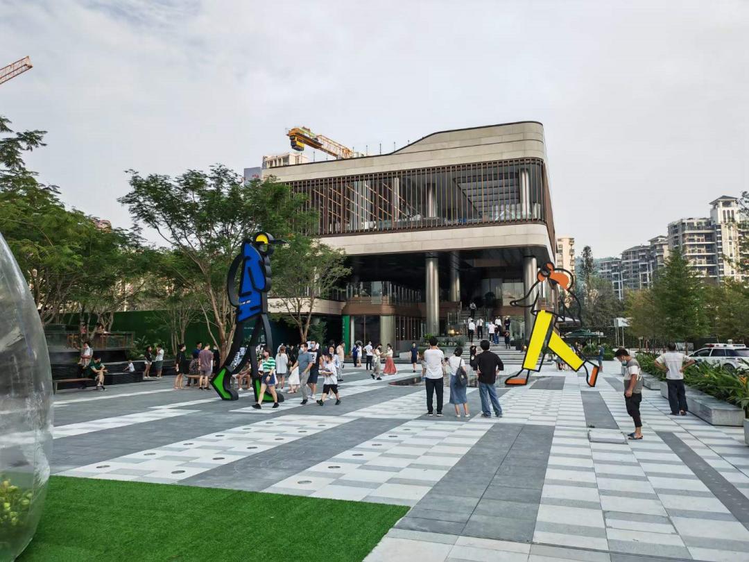 楼市好戏还在后头吗,楼市开盘火爆