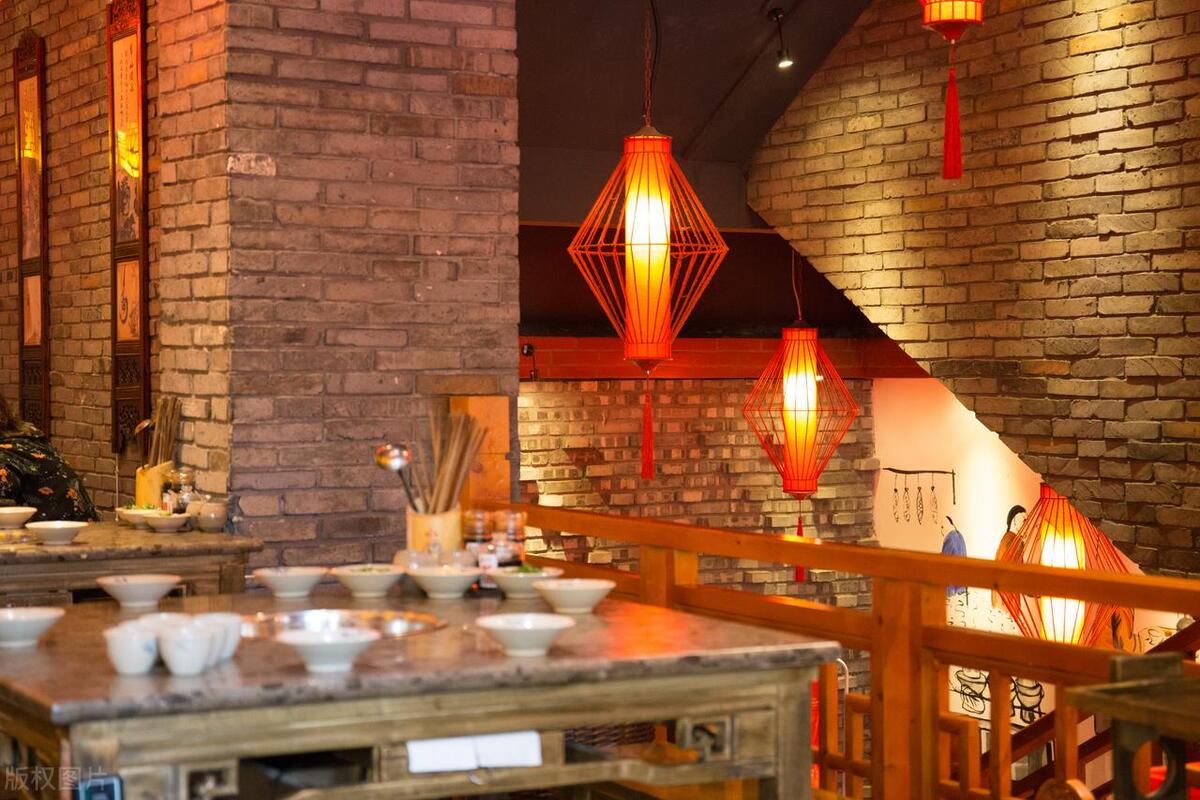 火锅锅底成本高如何盈利,不要钱的锅底