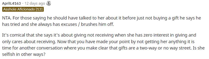 女朋友不接受我送的生日礼物,女朋友不愿意送我生日礼物