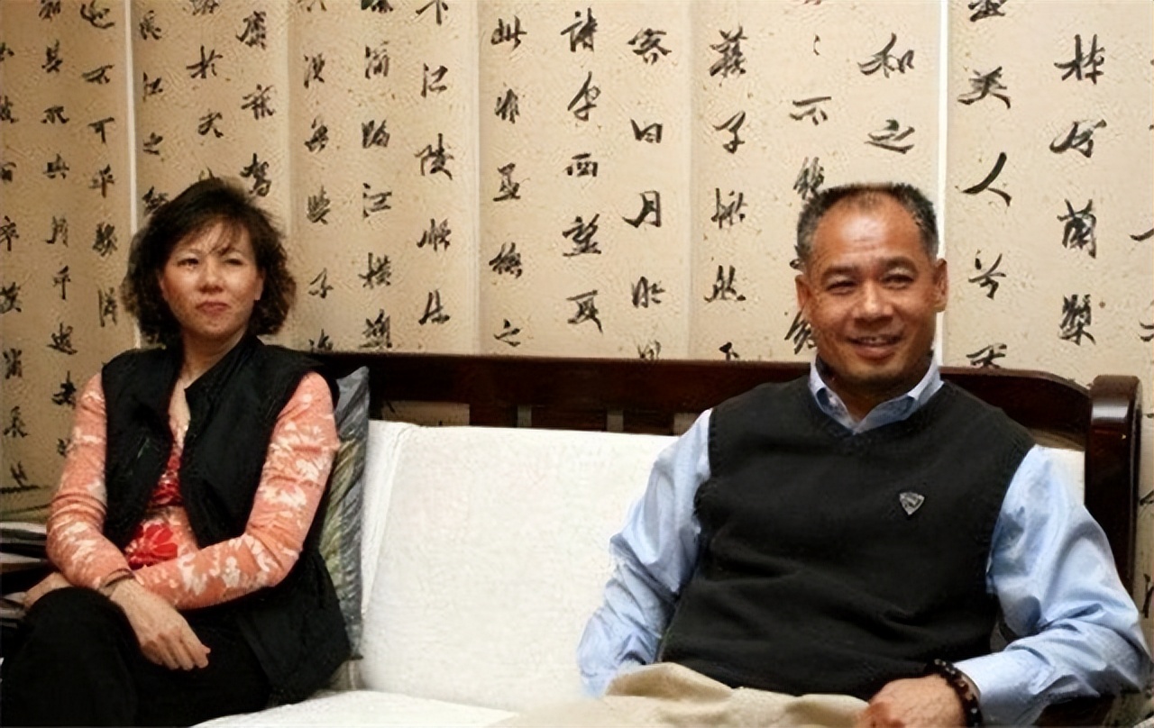 56岁李宁身价多少,李宁身价60亿美元