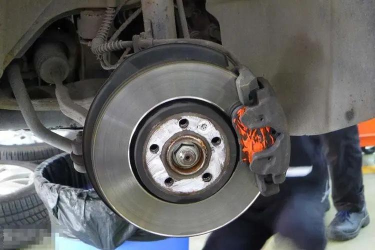 过年回家跑长途车子要检查哪些,春节期间开车回家检查哪些部件